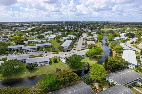 51 Markham C Deerfield Beach FL 33442