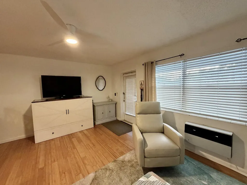 335 Durham Circle Deerfield Beach FL 33442