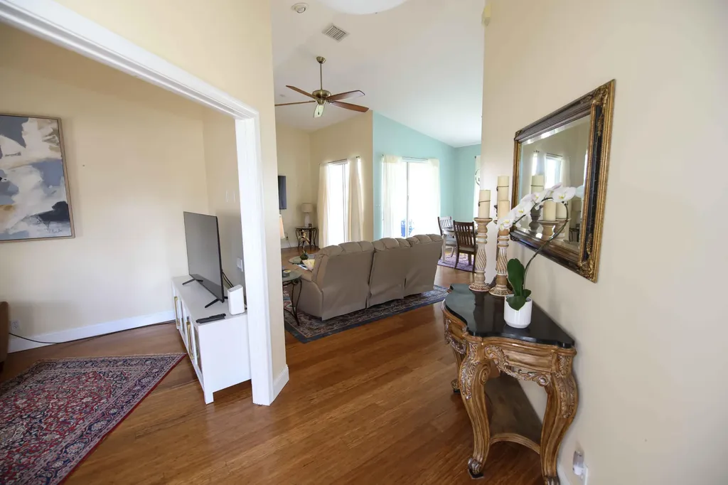 454 NW Lismore Lane Port St Lucie FL 34986