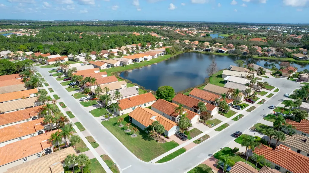 454 NW Lismore Lane Port St Lucie FL 34986