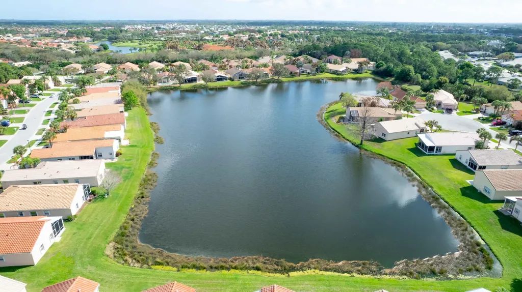 454 NW Lismore Lane Port St Lucie FL 34986