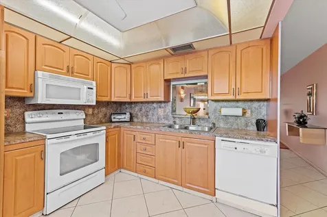 2303 Lucaya Lane Coconut Creek FL 33066