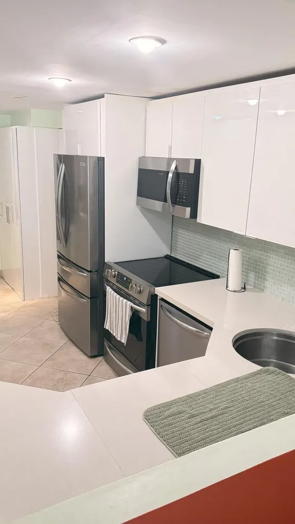 4031 N Cypress Drive Pompano Beach FL 33069