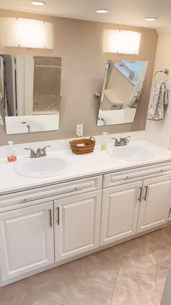 4031 N Cypress Drive Pompano Beach FL 33069