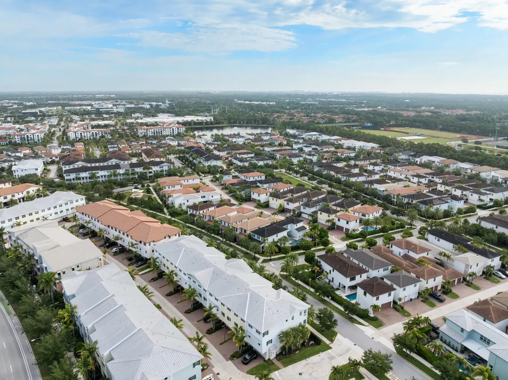 4057 Faraday Way Palm Beach Gardens FL 33418