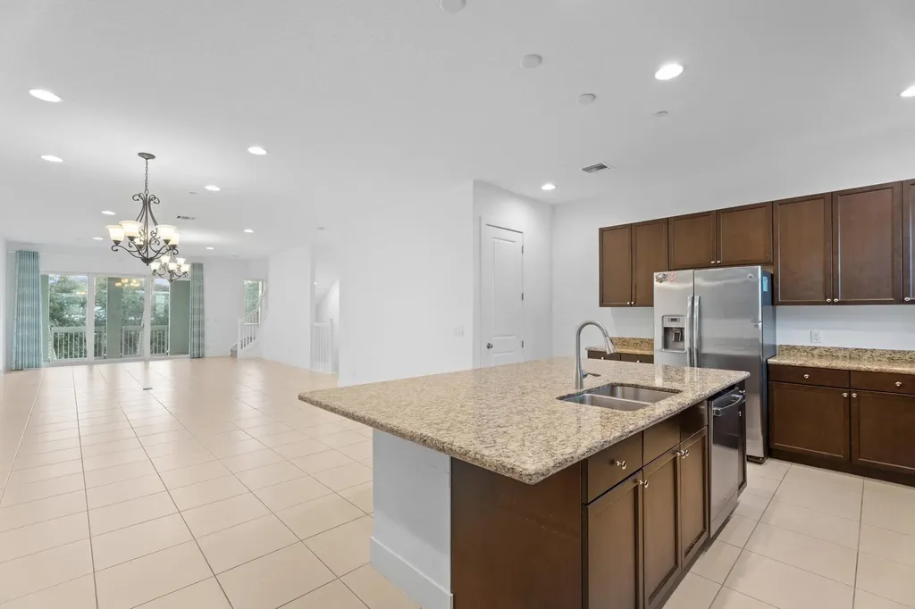 4057 Faraday Way Palm Beach Gardens FL 33418