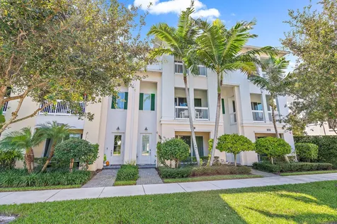 4057 Faraday Way Palm Beach Gardens FL 33418