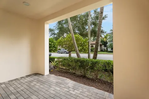 4057 Faraday Way Palm Beach Gardens FL 33418