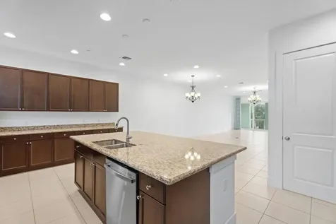 4057 Faraday Way Palm Beach Gardens FL 33418