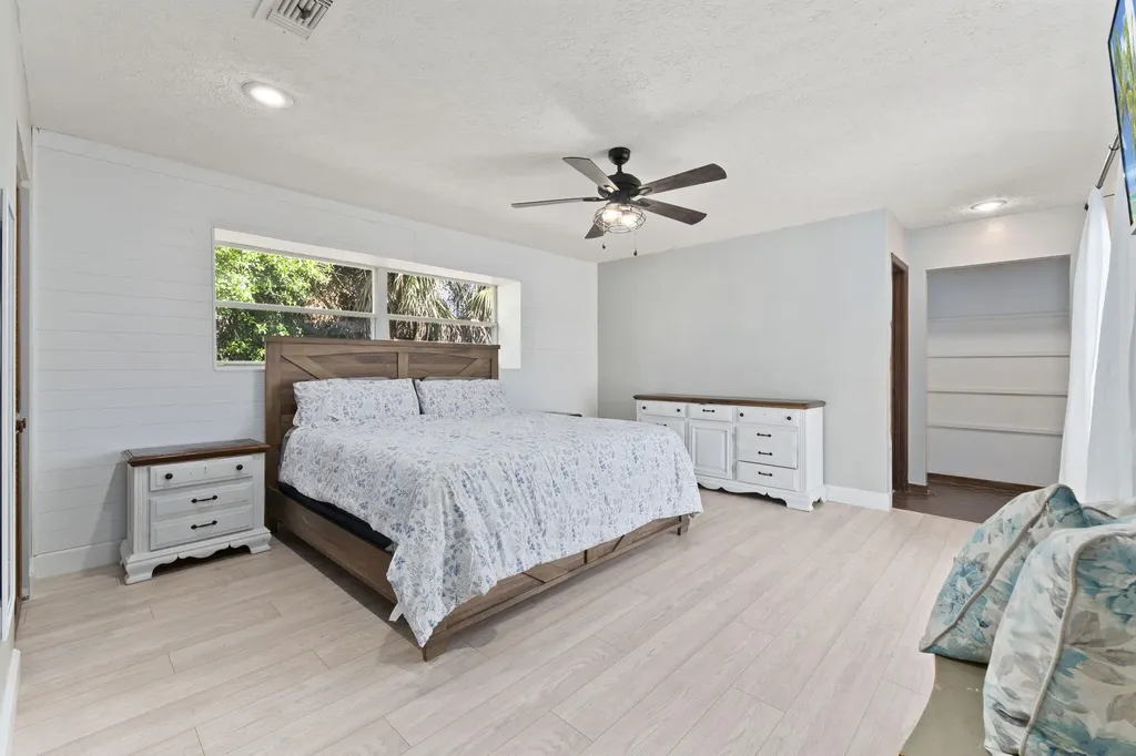 791 SE River Court Port St Lucie FL 34983