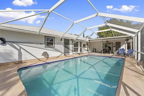791 SE River Court Port St Lucie FL 34983