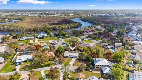 791 SE River Court Port St Lucie FL 34983