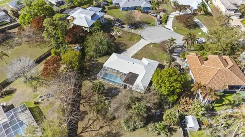791 SE River Court Port St Lucie FL 34983