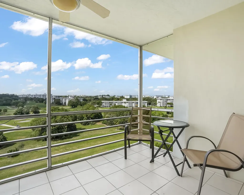 2671 S Course Drive Pompano Beach FL 33069
