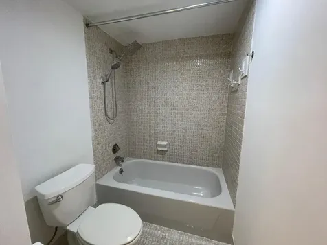 250 NE 20th Street Boca Raton FL 33431