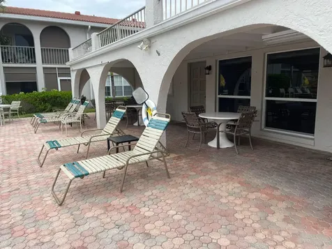 250 NE 20th Street Boca Raton FL 33431