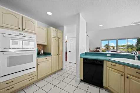 10233 Allamanda Circle Palm Beach Gardens FL 33410
