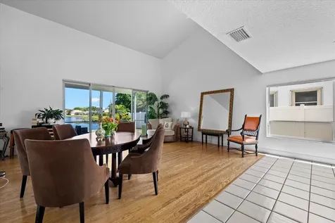 10233 Allamanda Circle Palm Beach Gardens FL 33410