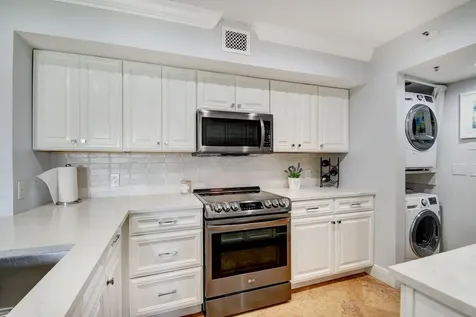 145 Yacht Club Way Hypoluxo FL 33462
