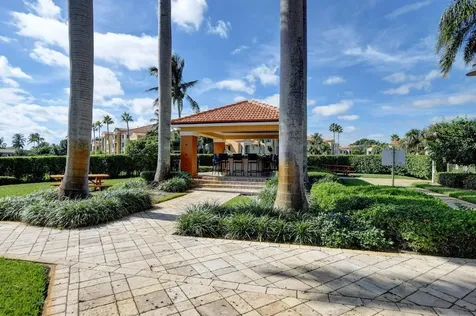 145 Yacht Club Way Hypoluxo FL 33462