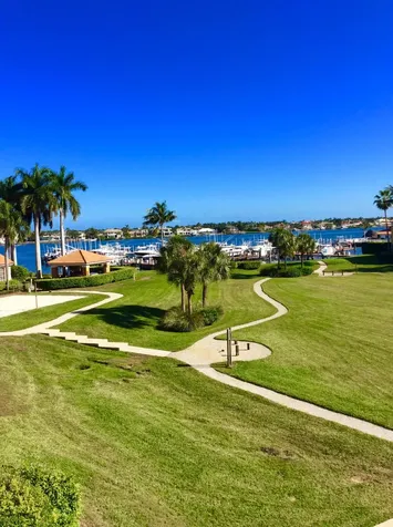 145 Yacht Club Way Hypoluxo FL 33462
