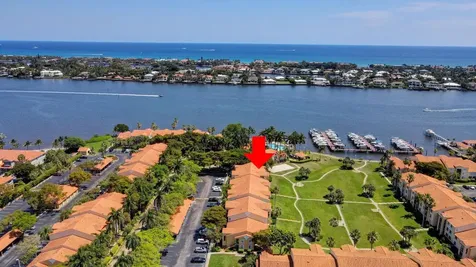 145 Yacht Club Way Hypoluxo FL 33462