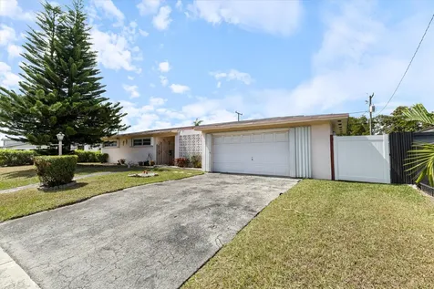 17630 SW 108th Court Miami FL 33157