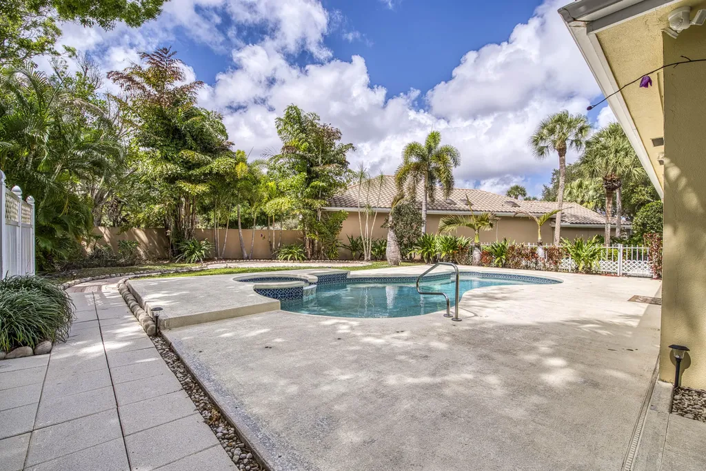 190 S Hampton Drive Jupiter FL 33458