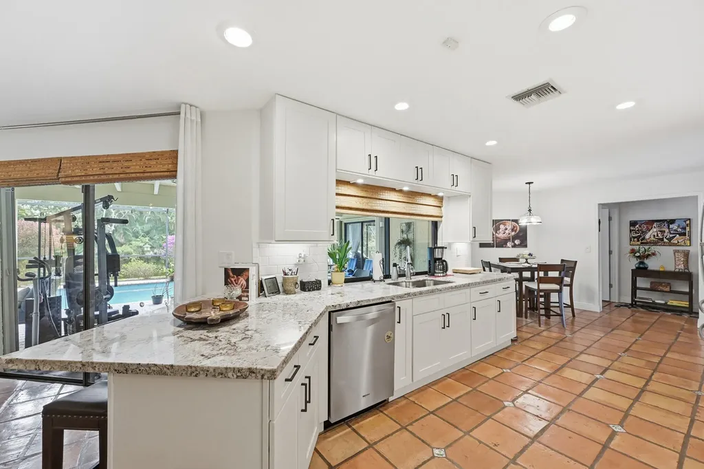 10152 Harbourtown Court Boca Raton FL 33498