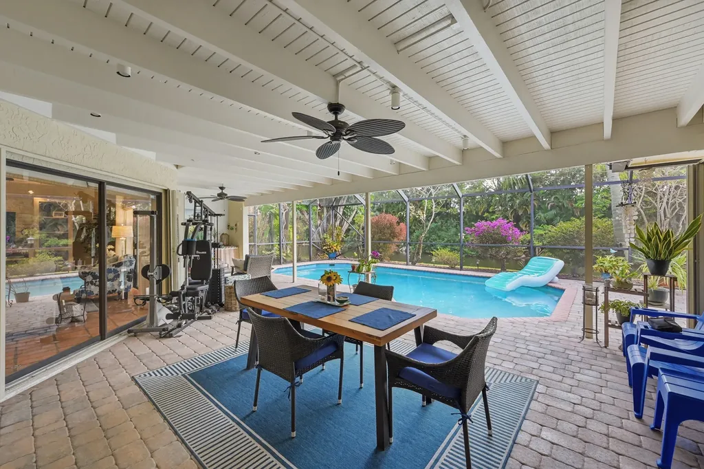 10152 Harbourtown Court Boca Raton FL 33498