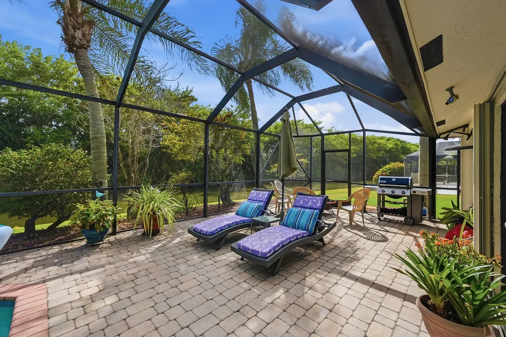 10152 Harbourtown Court Boca Raton FL 33498