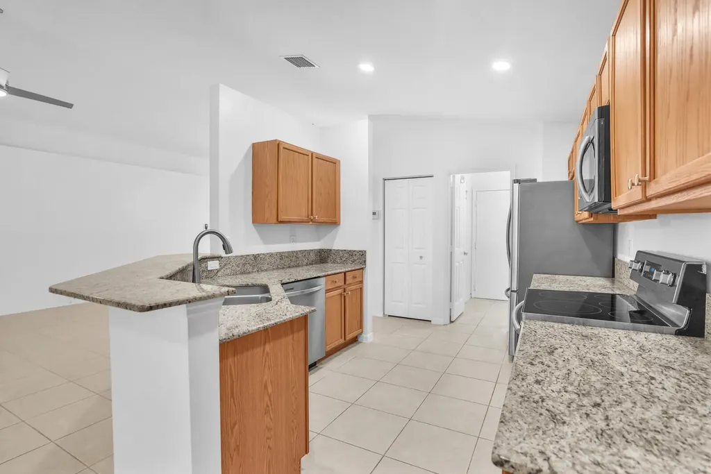 5329 Toscana Trail Boynton Beach FL 33437