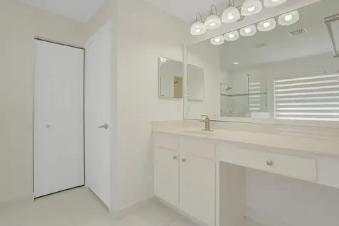 5329 Toscana Trail Boynton Beach FL 33437