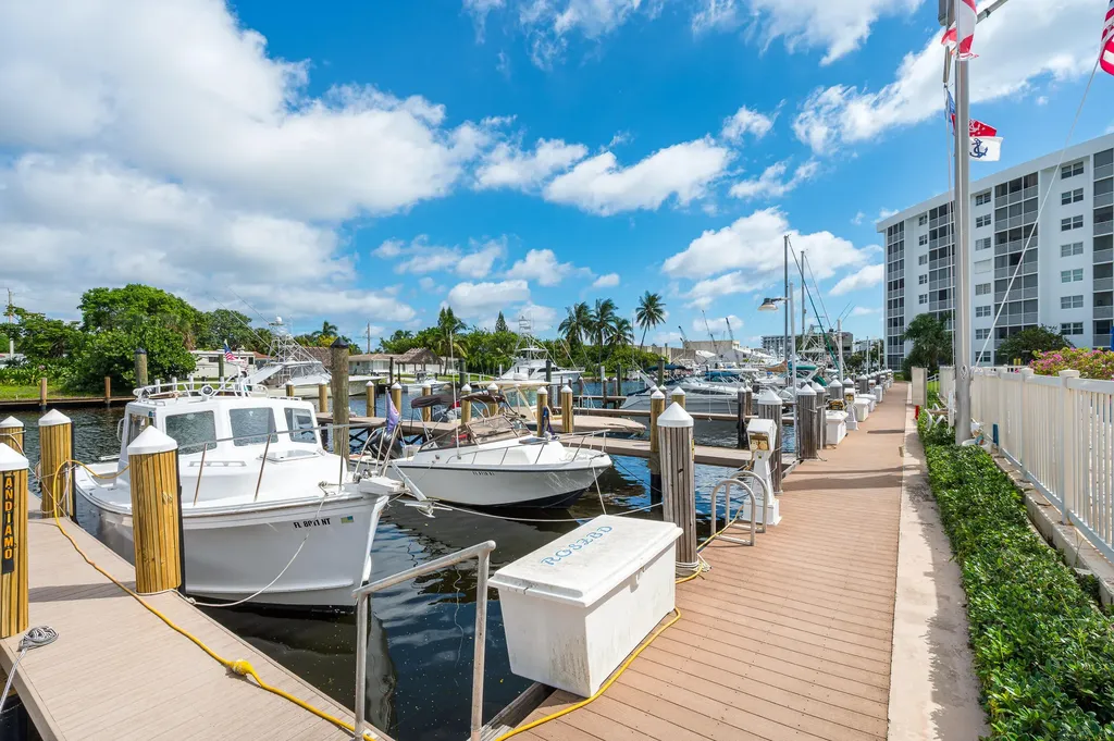 2731 NE 14th Street Causeway Pompano Beach FL 33062