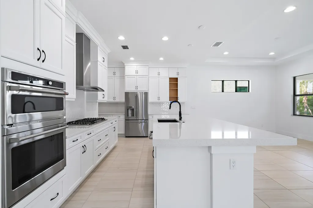 13577 Artisan Circle Palm Beach Gardens FL 33418