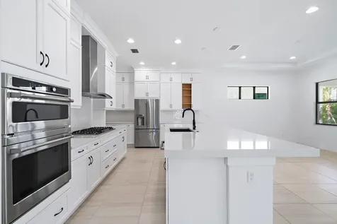 13577 Artisan Circle Palm Beach Gardens FL 33418