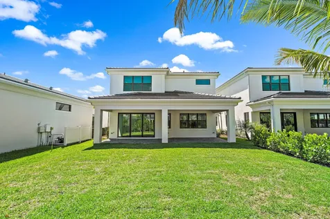 13577 Artisan Circle Palm Beach Gardens FL 33418
