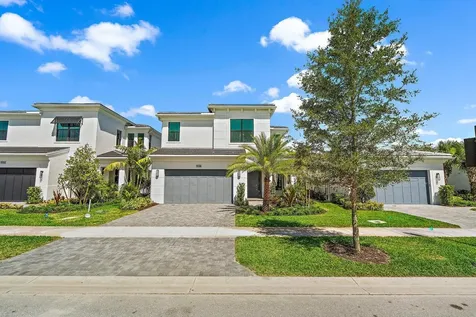 13577 Artisan Circle Palm Beach Gardens FL 33418