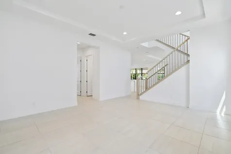 13577 Artisan Circle Palm Beach Gardens FL 33418