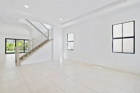 13577 Artisan Circle Palm Beach Gardens FL 33418
