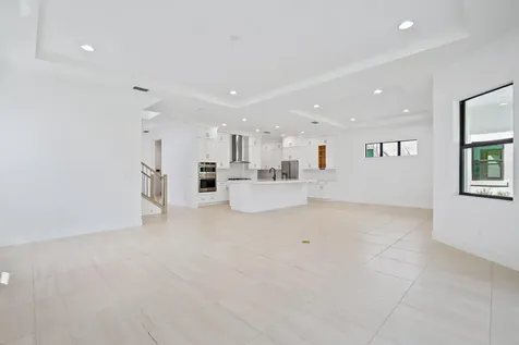 13577 Artisan Circle Palm Beach Gardens FL 33418