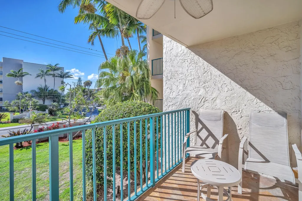 1239 Hillsboro Mile Hillsboro Beach FL 33062