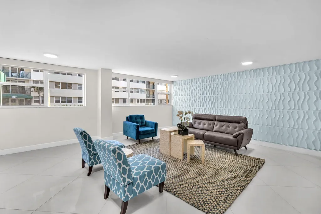 1239 Hillsboro Mile Hillsboro Beach FL 33062