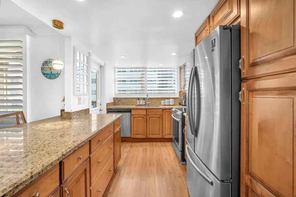1239 Hillsboro Mile Hillsboro Beach FL 33062