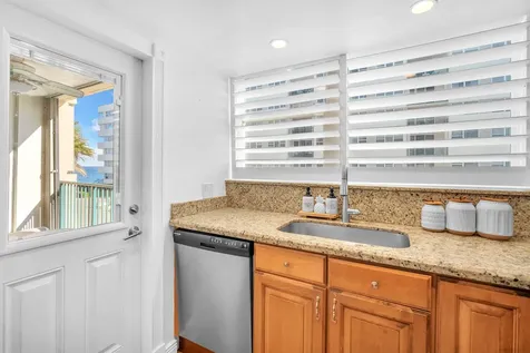 1239 Hillsboro Mile Hillsboro Beach FL 33062