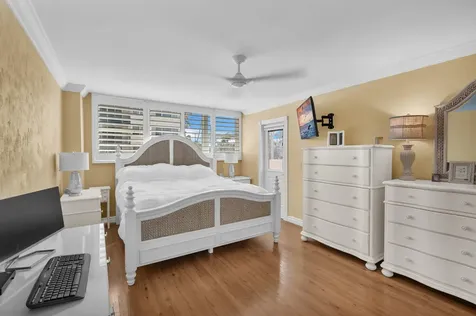 1239 Hillsboro Mile Hillsboro Beach FL 33062