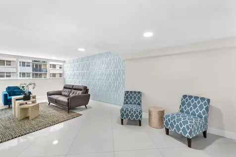1239 Hillsboro Mile Hillsboro Beach FL 33062
