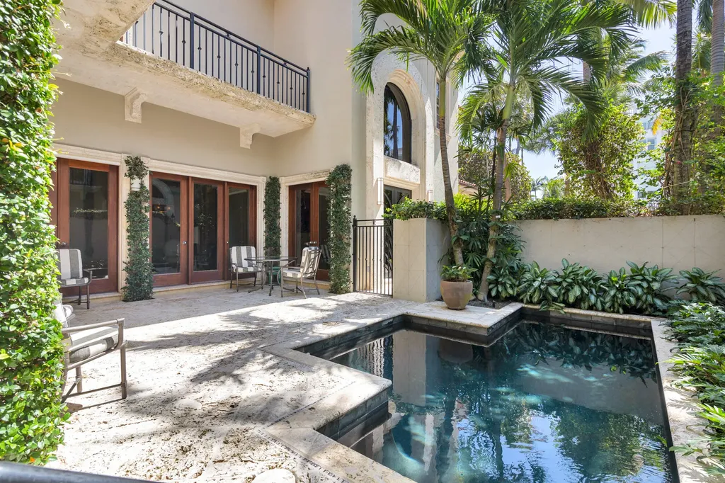 349 Chilean Avenue Palm Beach FL 33480