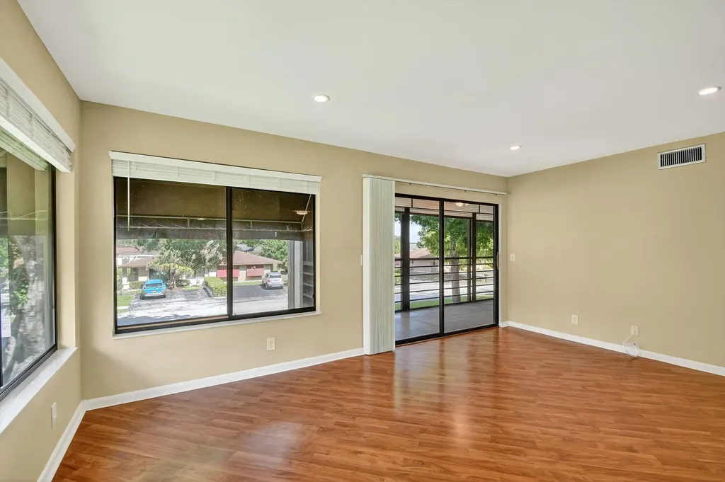 5040 Rose Hill Drive Boynton Beach FL 33437