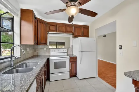 5040 Rose Hill Drive Boynton Beach FL 33437